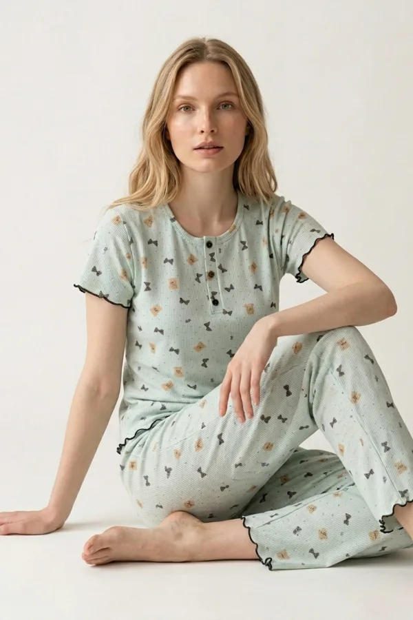 Kadın Lila Ayıcık Desenli Fitilli Kısa Kollu Pijama Takımı