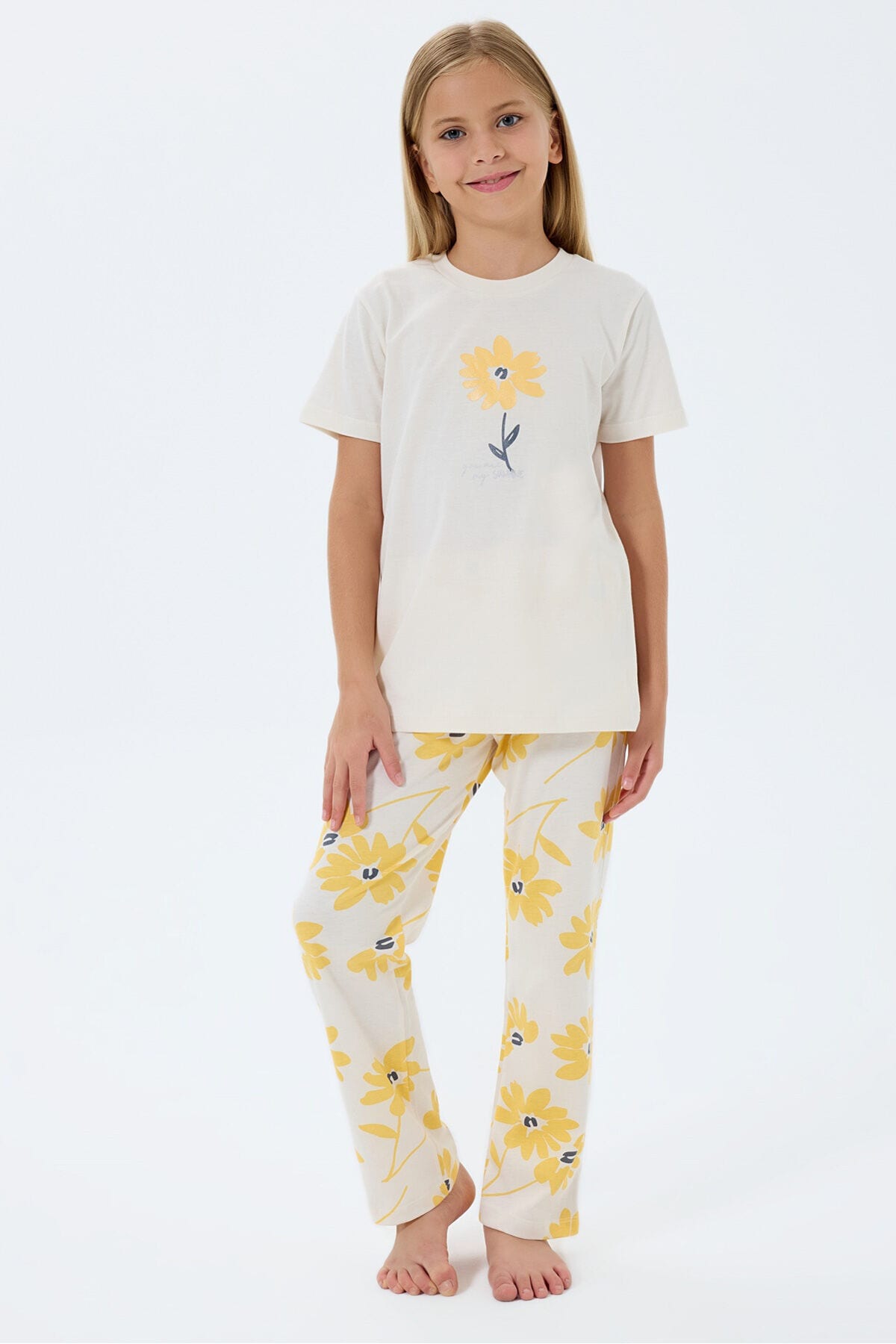 Kız Çocuk Krem Pijama Takım